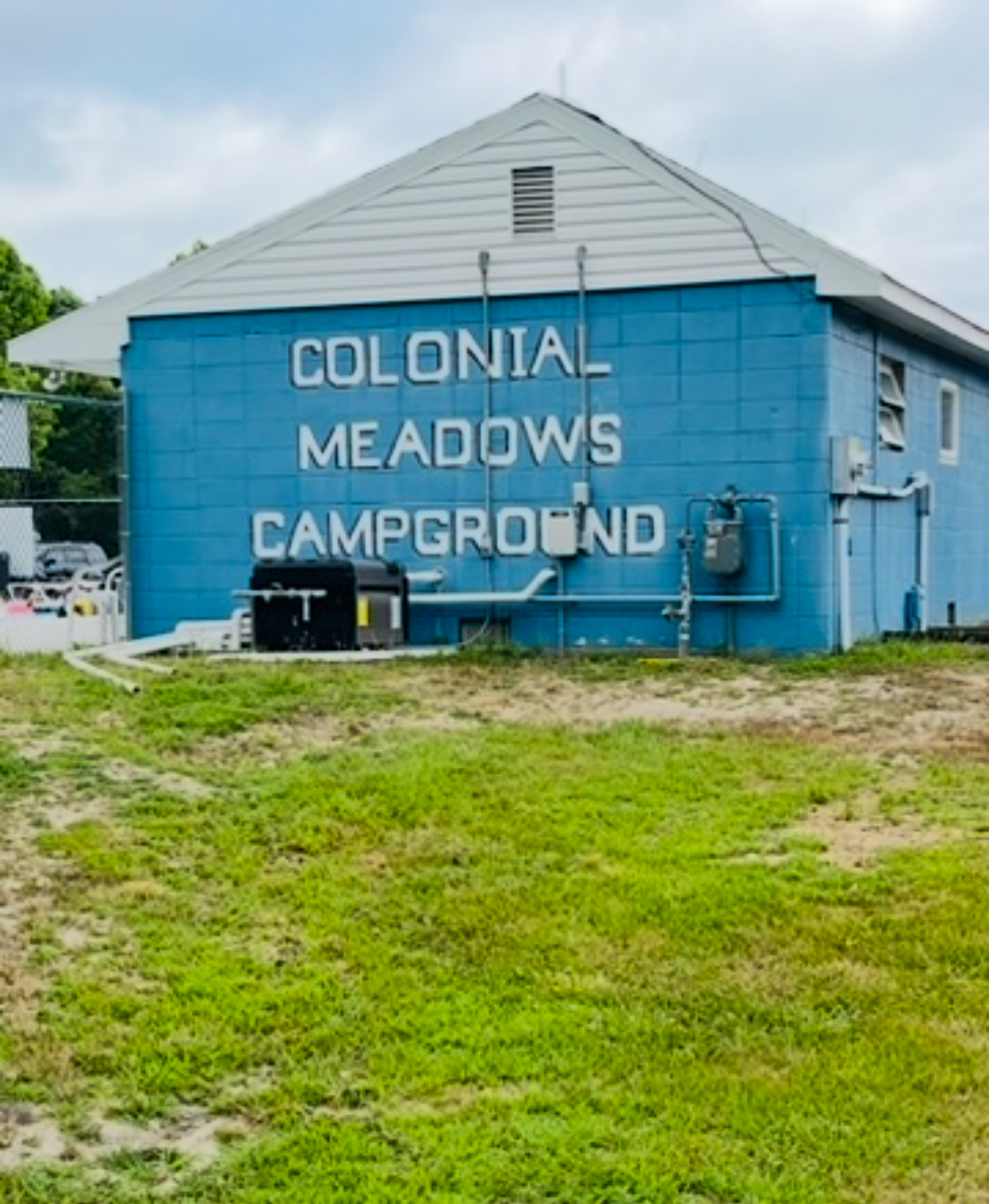 Colonial Meadows Campground building